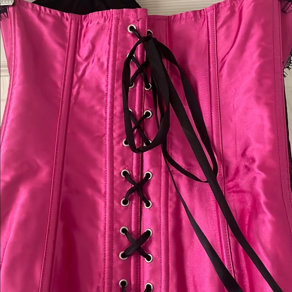 ADORE ME MAHOGANY LACE CORSET Size Medium Mean Girls - Picture 5 of 8